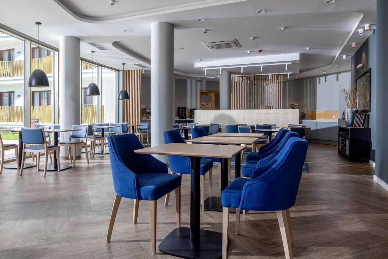 Hotel Meridian Chałupy Eksteriør billede
