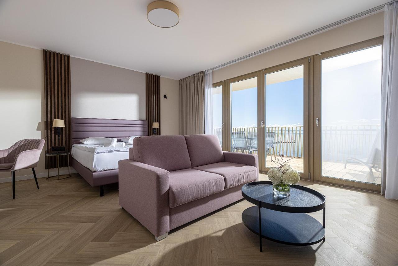 Hotel Meridian Chałupy Eksteriør billede